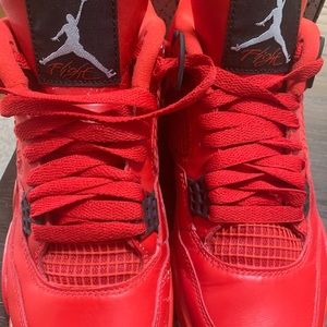 Jordan 4s fire red single days women size 7.5